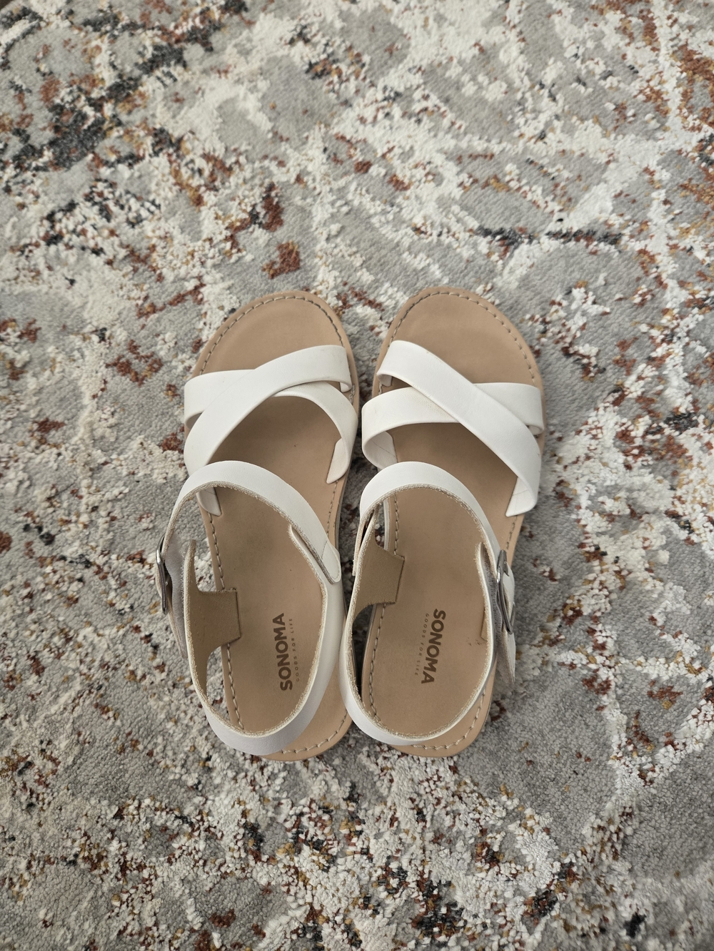 Sonoma White Crisscross Strap Girl's Sandals Size 3
